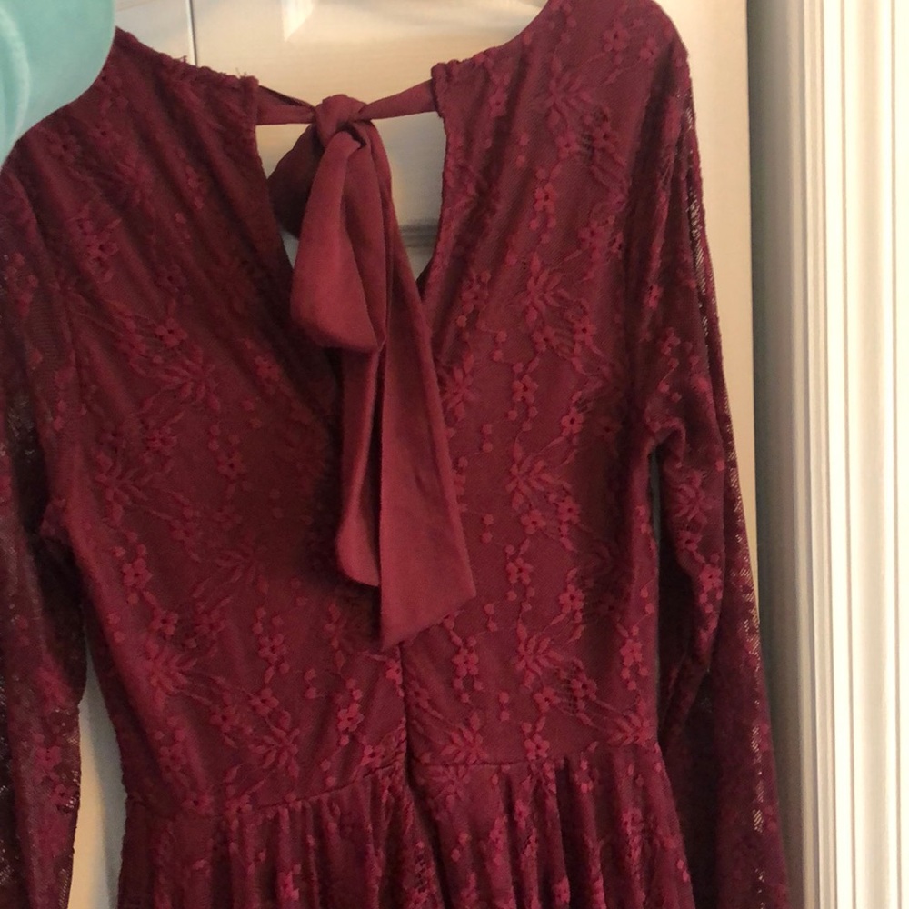 LACE RED DRESS - Picture 3 of 4